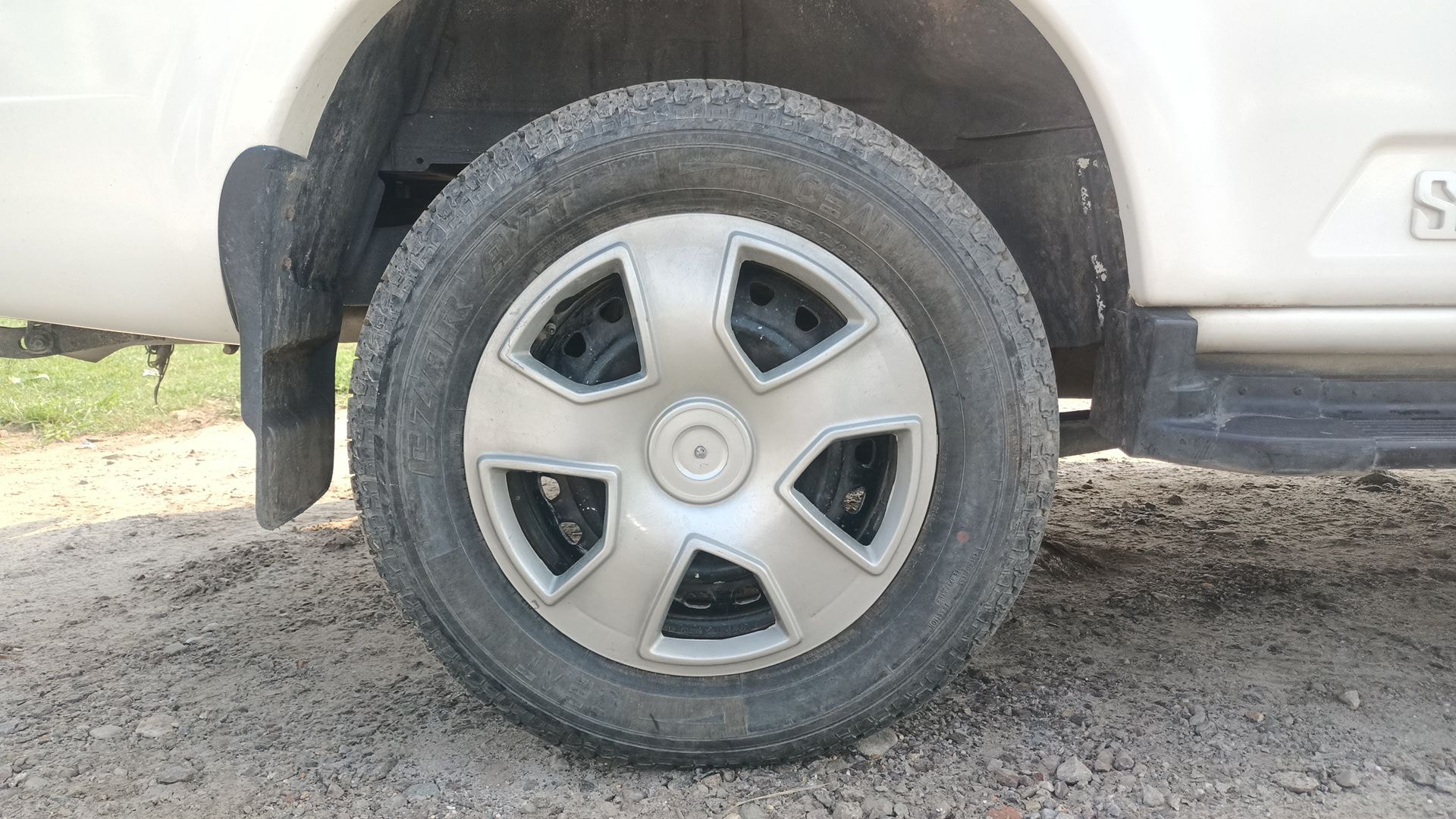 Scorpio image 11 Scorpio image 11