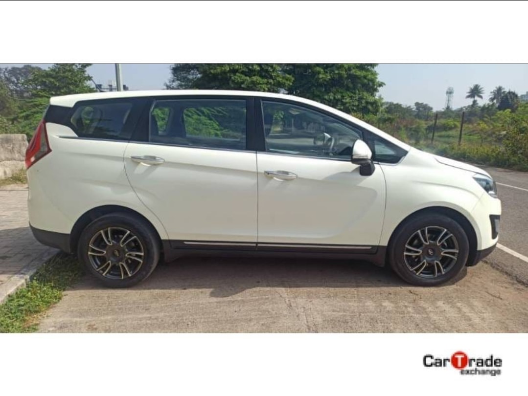 Used 2021 Mahindra Marazzo Used 2021 Mahindra Marazzo