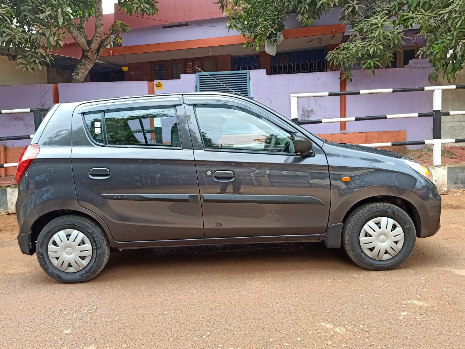 Alto 800 image 7 Alto 800 image 7