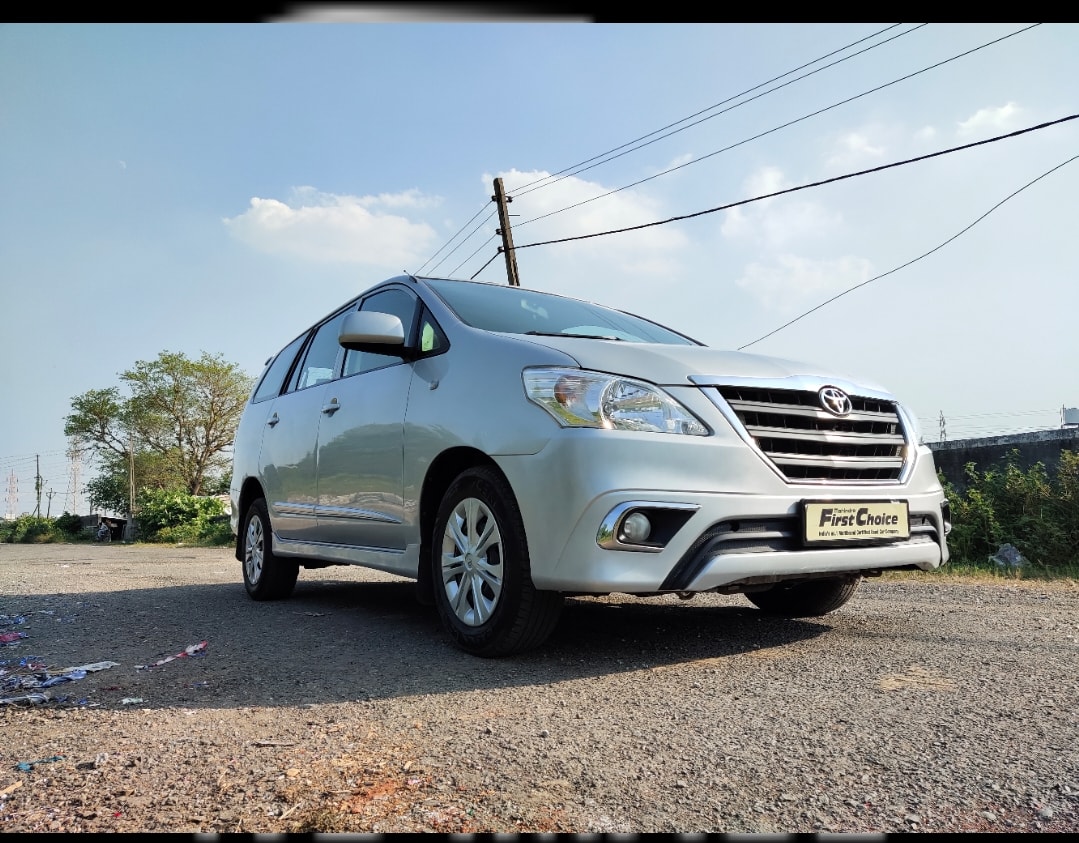 Innova image 2 Innova image 2