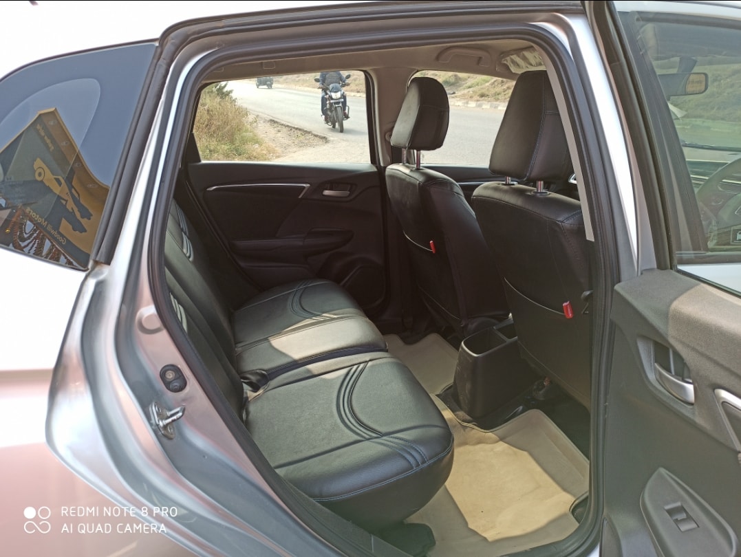 Jazz image 2 Jazz image 2