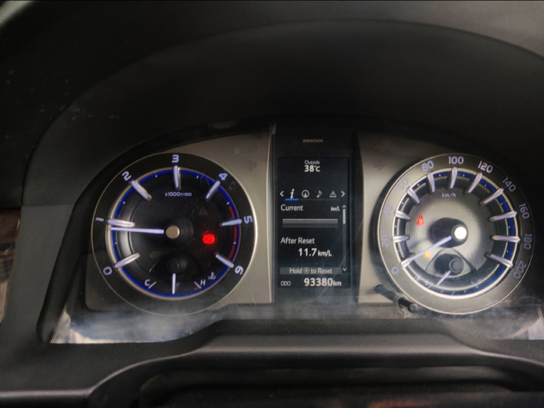 Innova Crysta image 14 Innova Crysta image 14