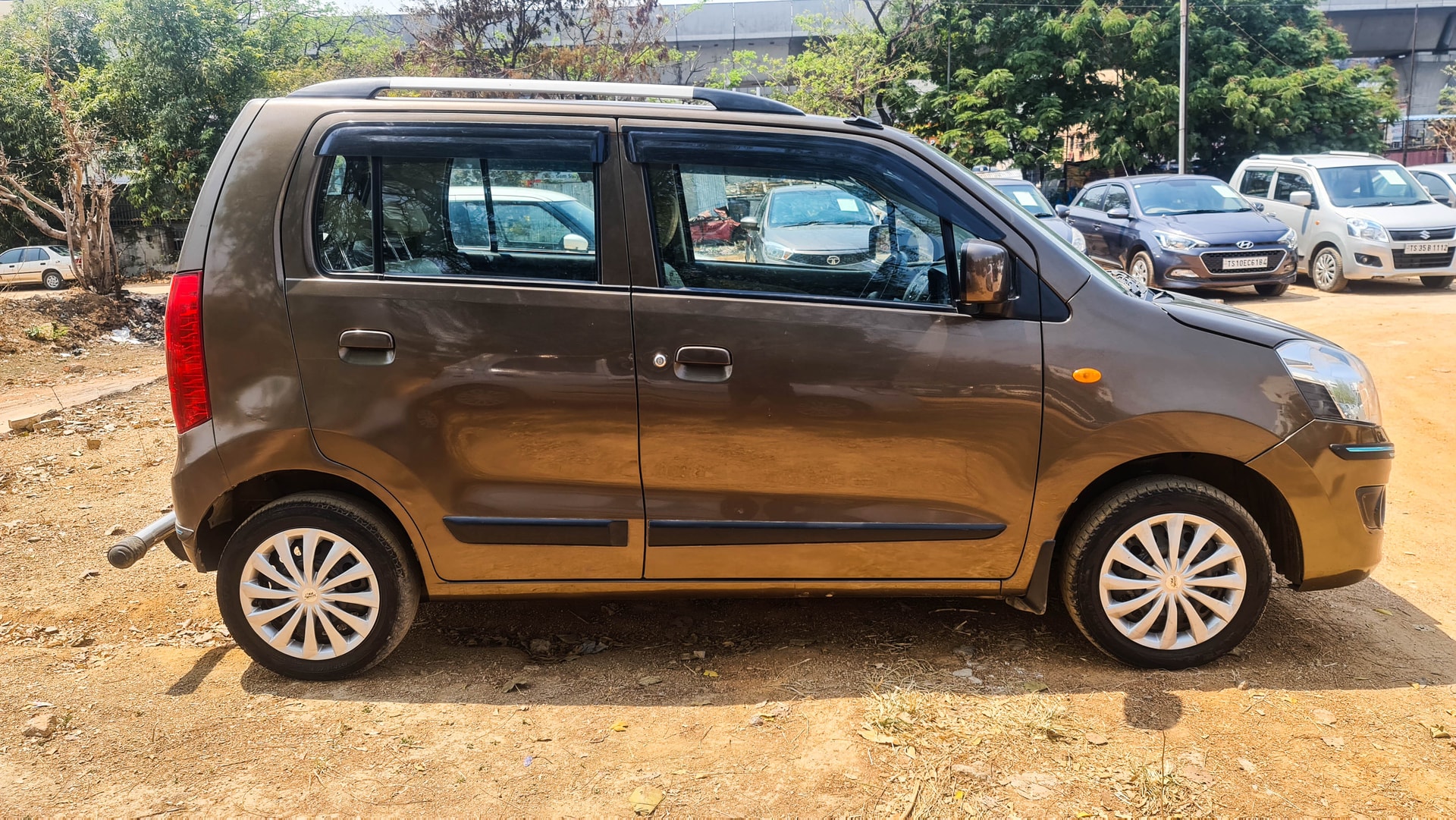 Wagon R image 1 Wagon R image 1