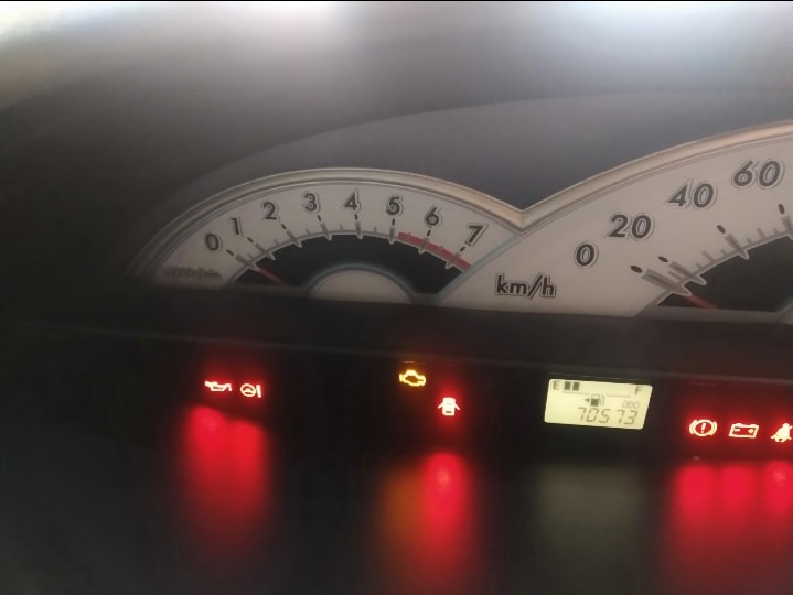 Etios image 2 Etios image 2