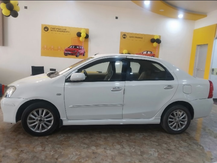 Etios image 4 Etios image 4