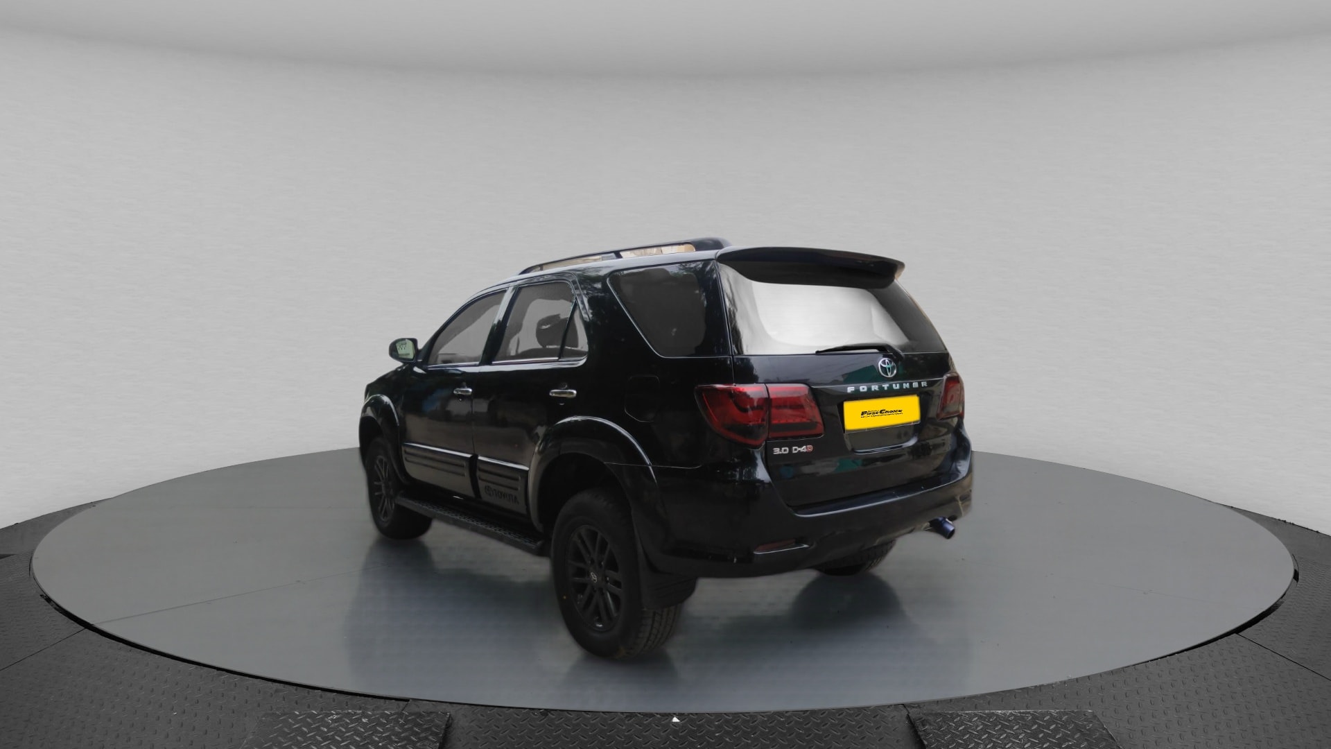 Fortuner image 3 Fortuner image 3