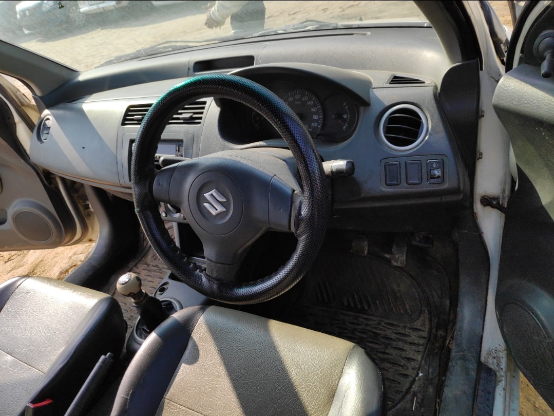 Swift DZire image 11 Swift DZire image 11