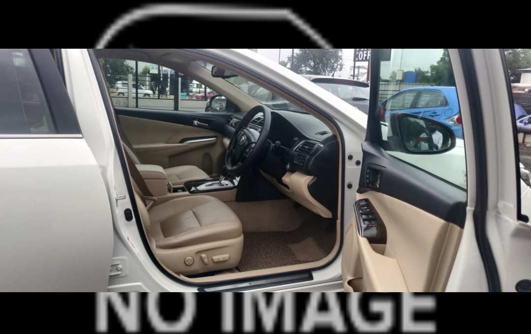 Camry image 6 Camry image 6