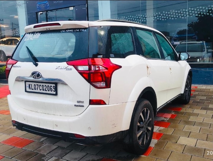 Used 2018 Mahindra XUV500 Used 2018 Mahindra XUV500