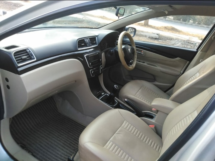 Ciaz image 2 Ciaz image 2