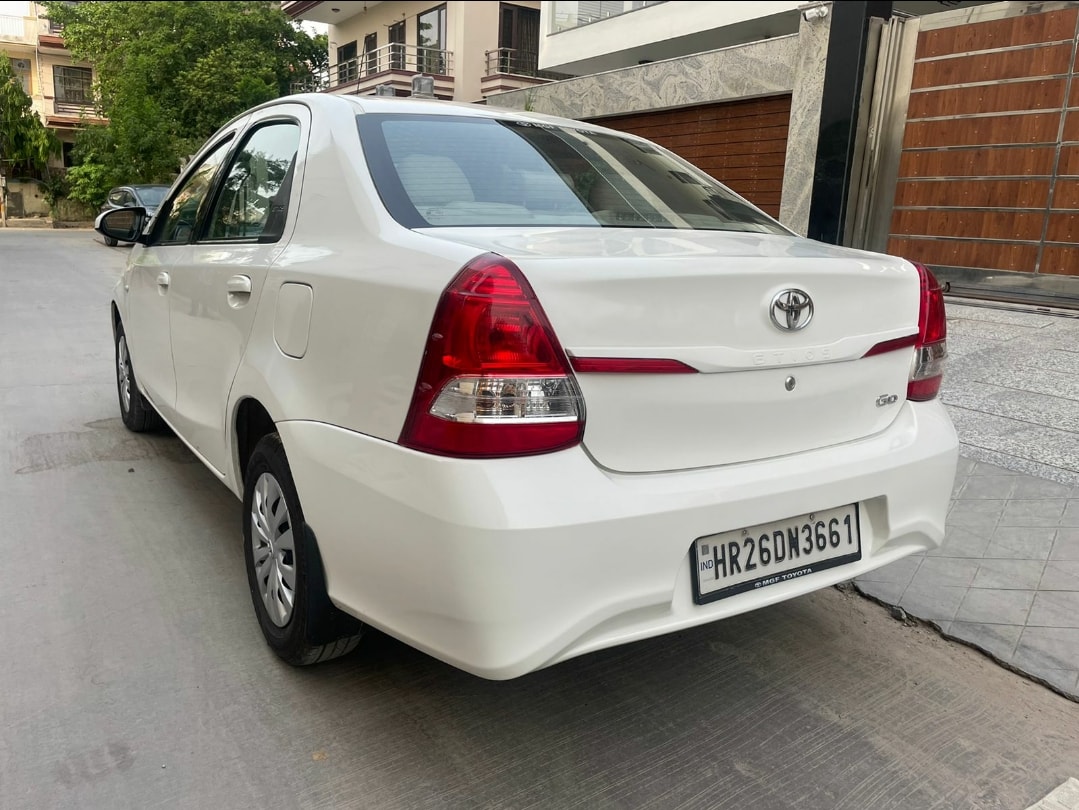 Etios image 5 Etios image 5