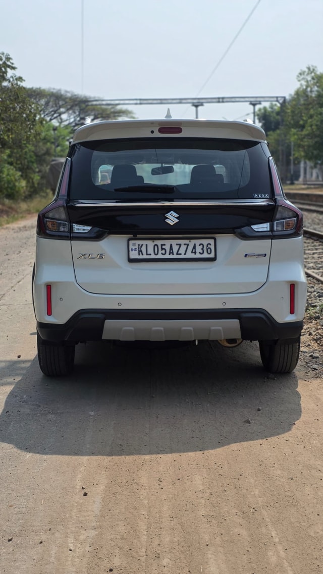 View Maruti Suzuki XL6 Image 3 Used Maruti Suzuki XL6 Image 3