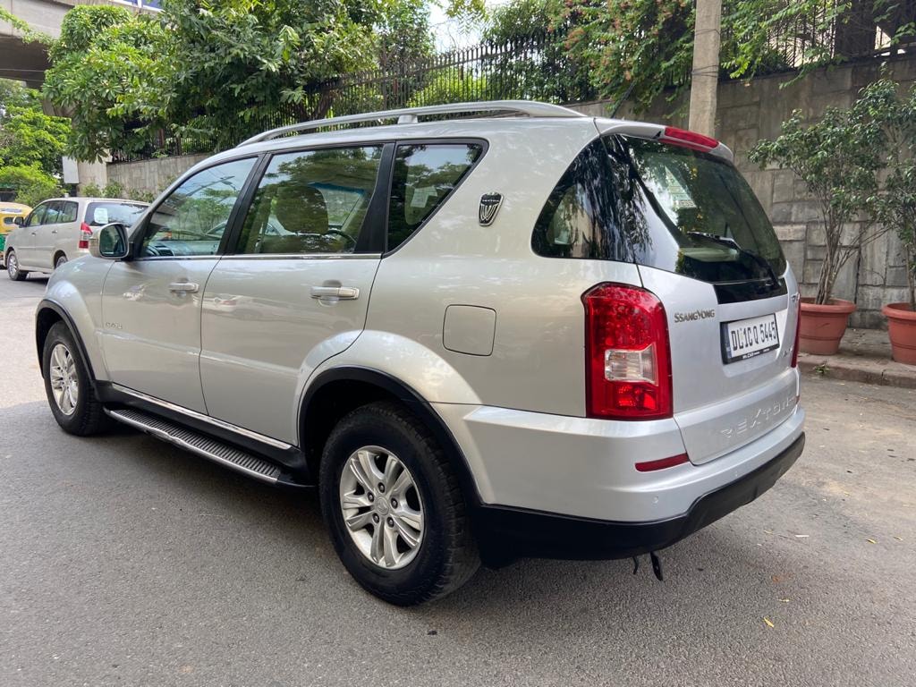 Rexton W image 5 Rexton W image 5