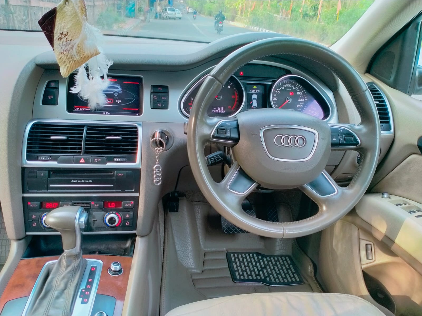 Q7 image 9 Q7 image 9