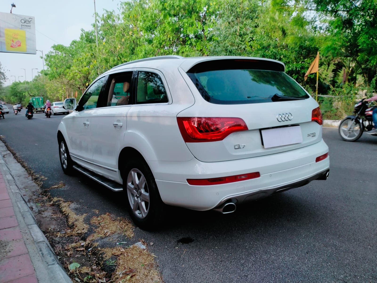 Q7 image 5 Q7 image 5