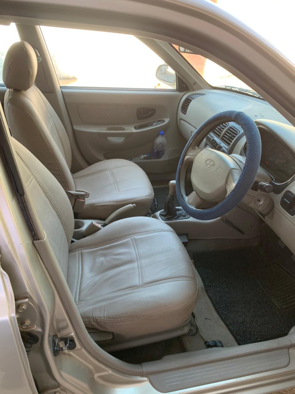 Accent image 7 Accent image 7