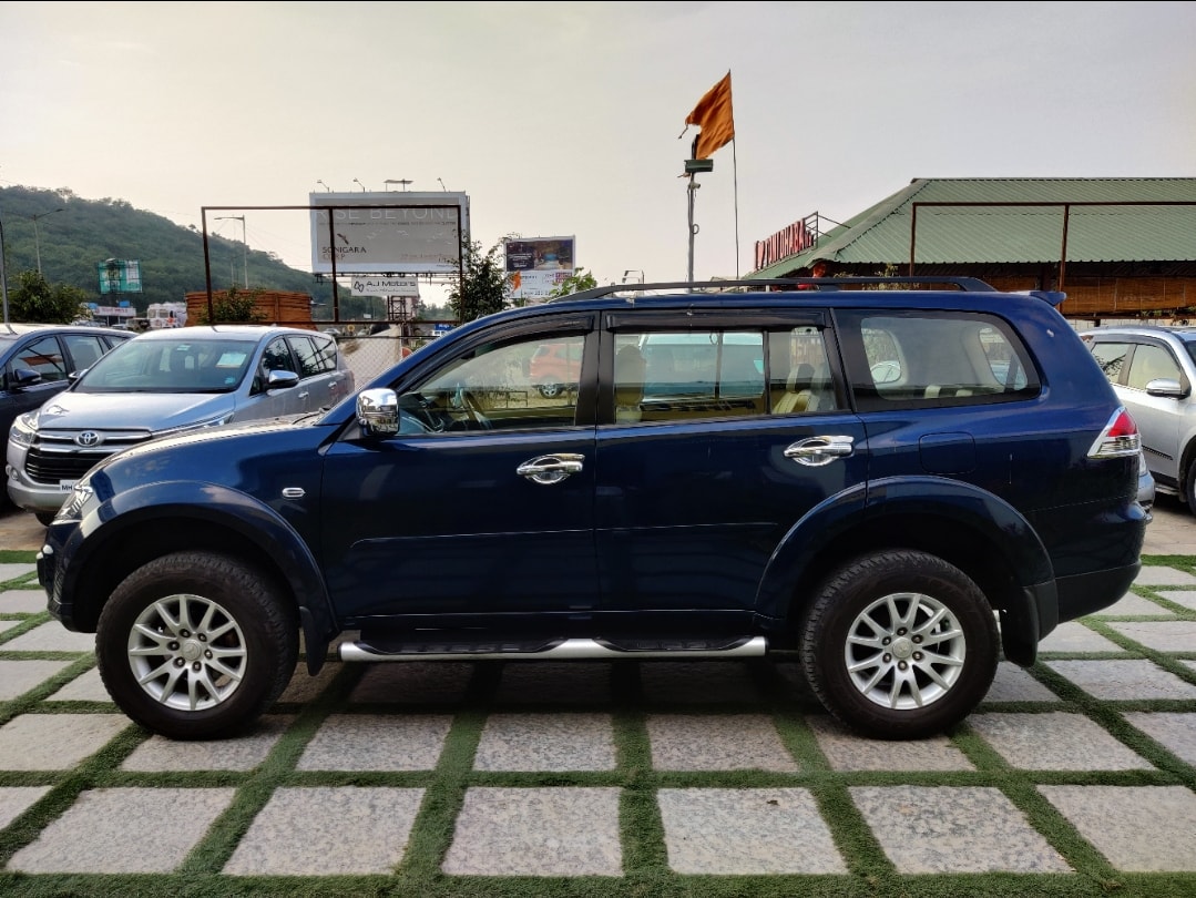 Pajero Sport image 4 Pajero Sport image 4