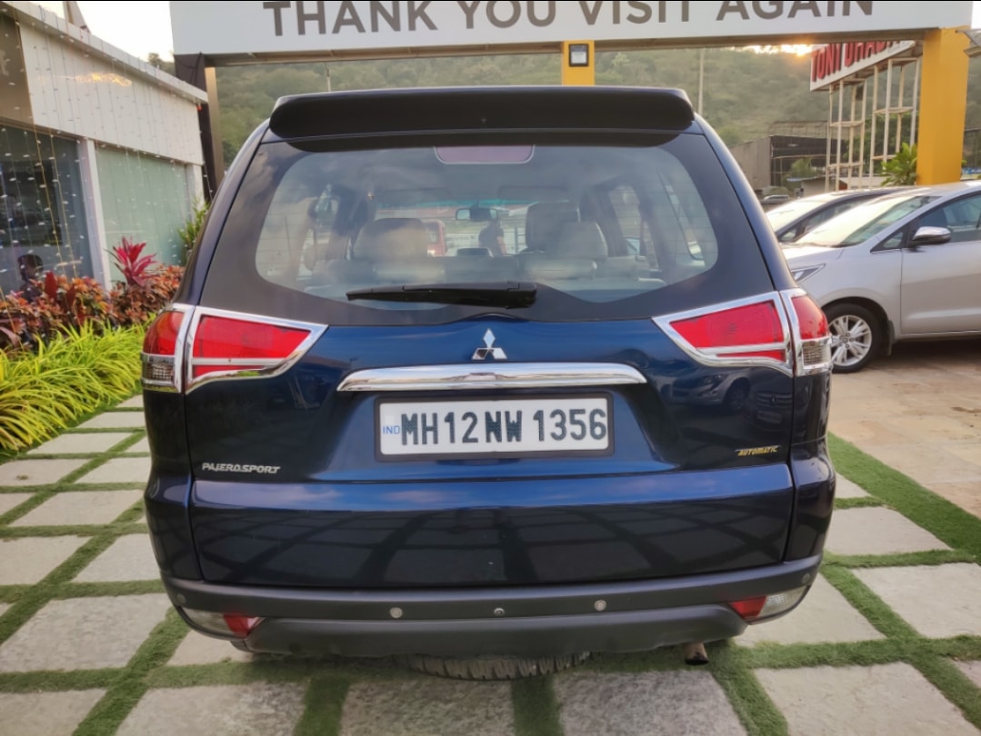 Pajero Sport image 7 Pajero Sport image 7