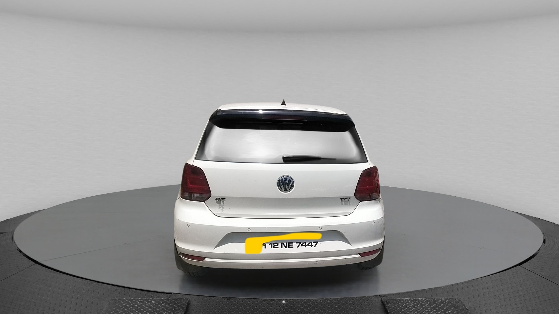 Polo image 4 Polo image 4