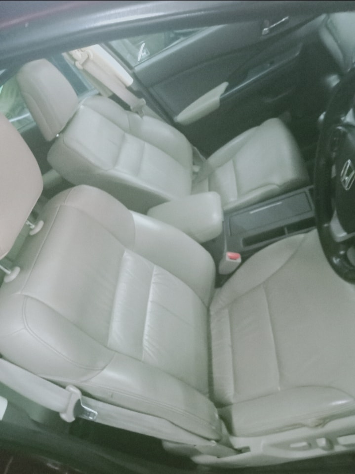 CR-V image 11 CR-V image 11