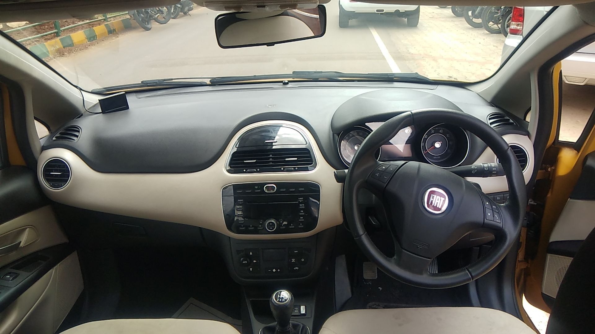 Grande Punto image 14 Grande Punto image 14