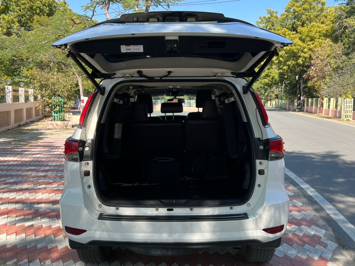 Fortuner image 9 Fortuner image 9