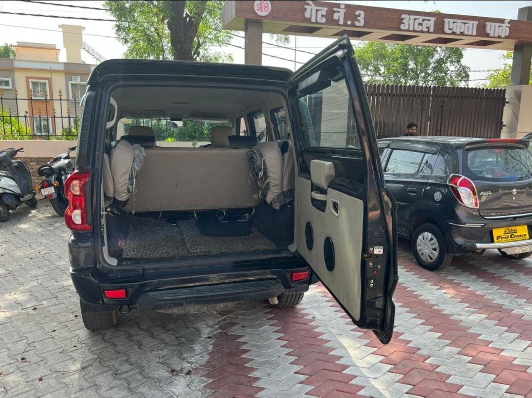 Scorpio image 9 Scorpio image 9