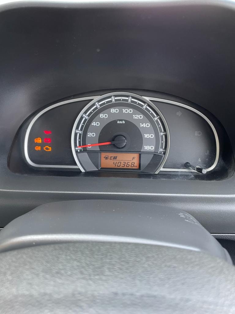 Alto 800 image 8 Alto 800 image 8