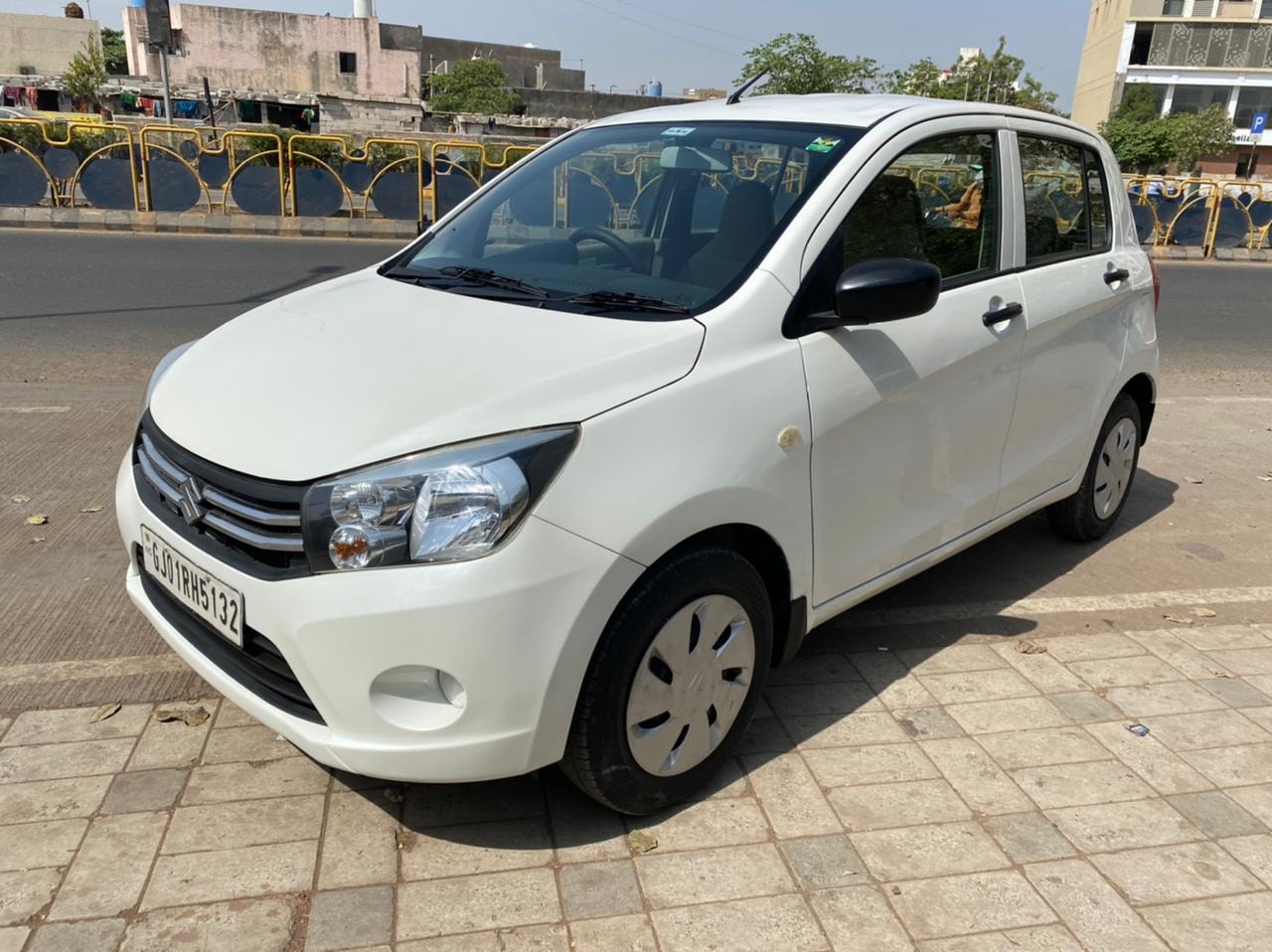 Celerio image 1 Celerio image 1