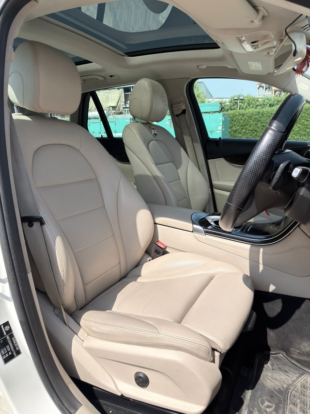 View Mercedes-Benz GLC Image 8 Used Mercedes-Benz GLC Image 8