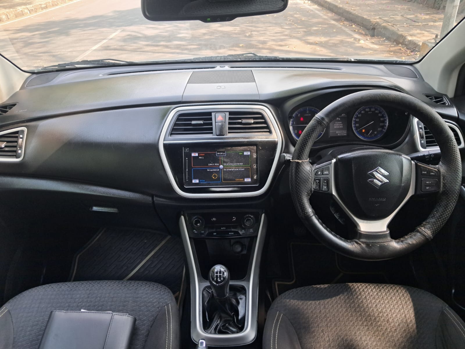 Used 2016 Maruti Suzuki S-Cross Used 2016 Maruti Suzuki S-Cross