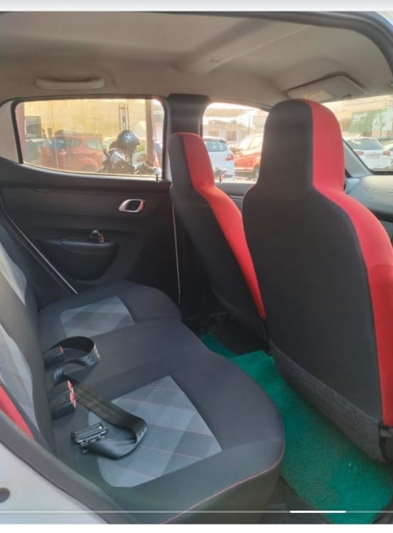 View Renault Kwid Image 8 Used Renault Kwid Image 8