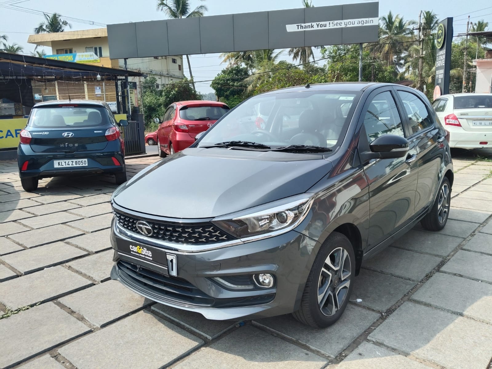 Used 2022 Tata Tiago Used 2022 Tata Tiago