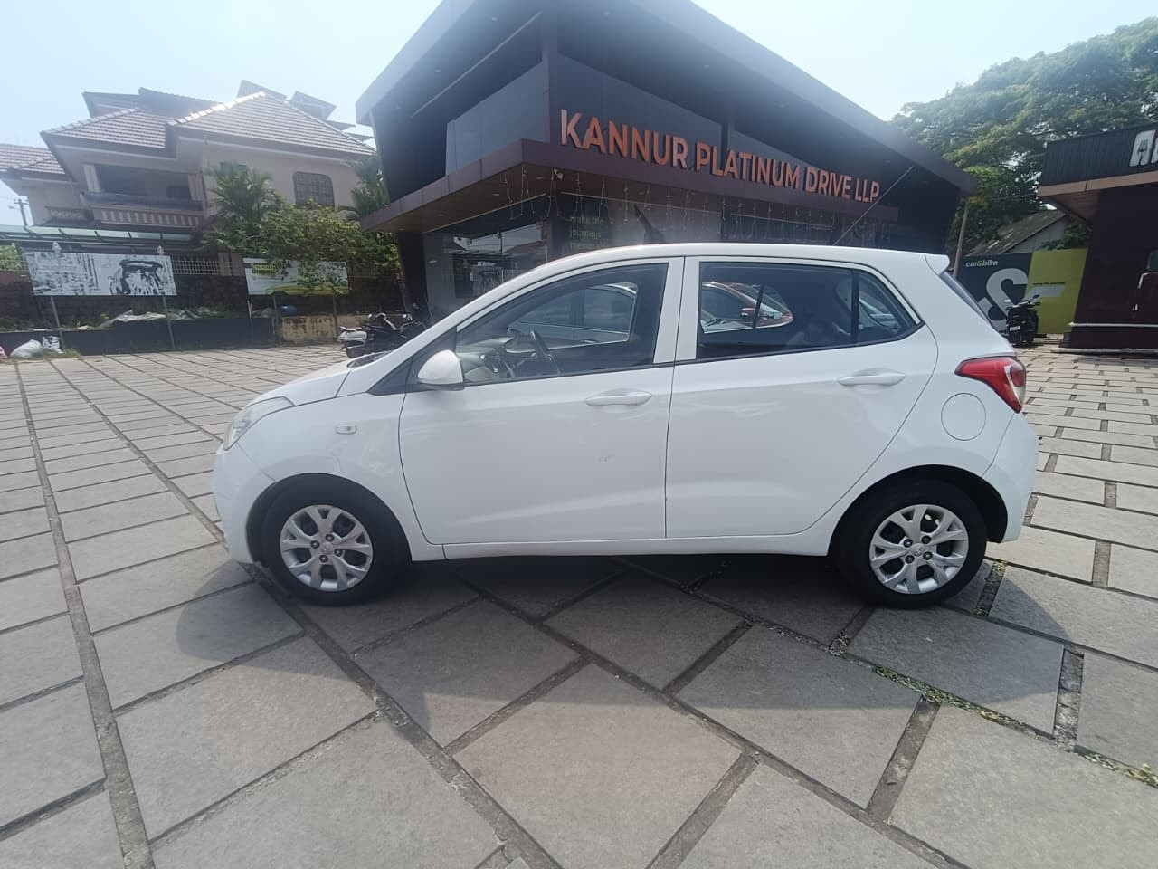 Used 2016 Hyundai Grand i10 Used 2016 Hyundai Grand i10