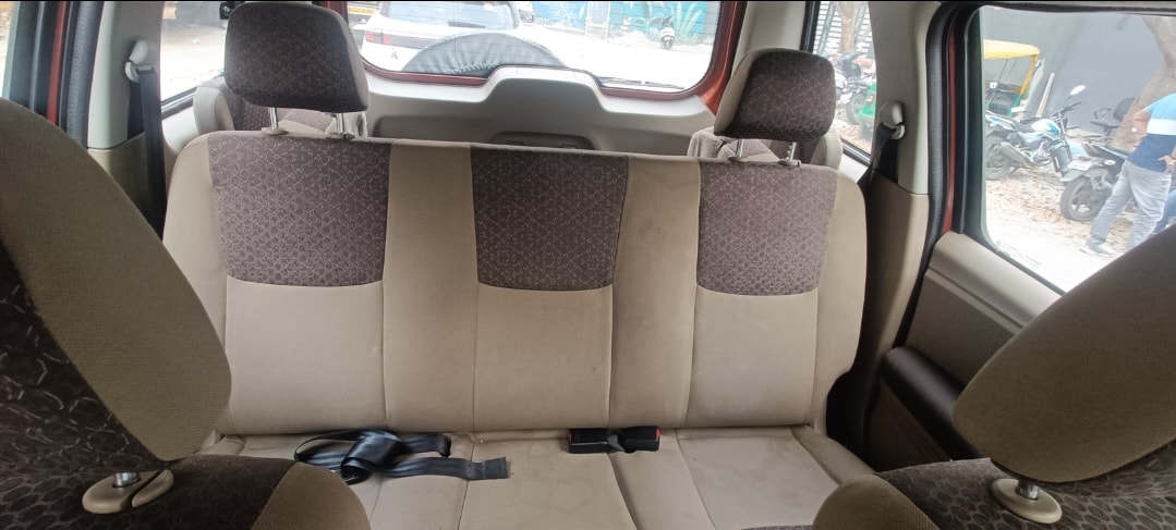 Used 2016 Mahindra TUV300 Used 2016 Mahindra TUV300