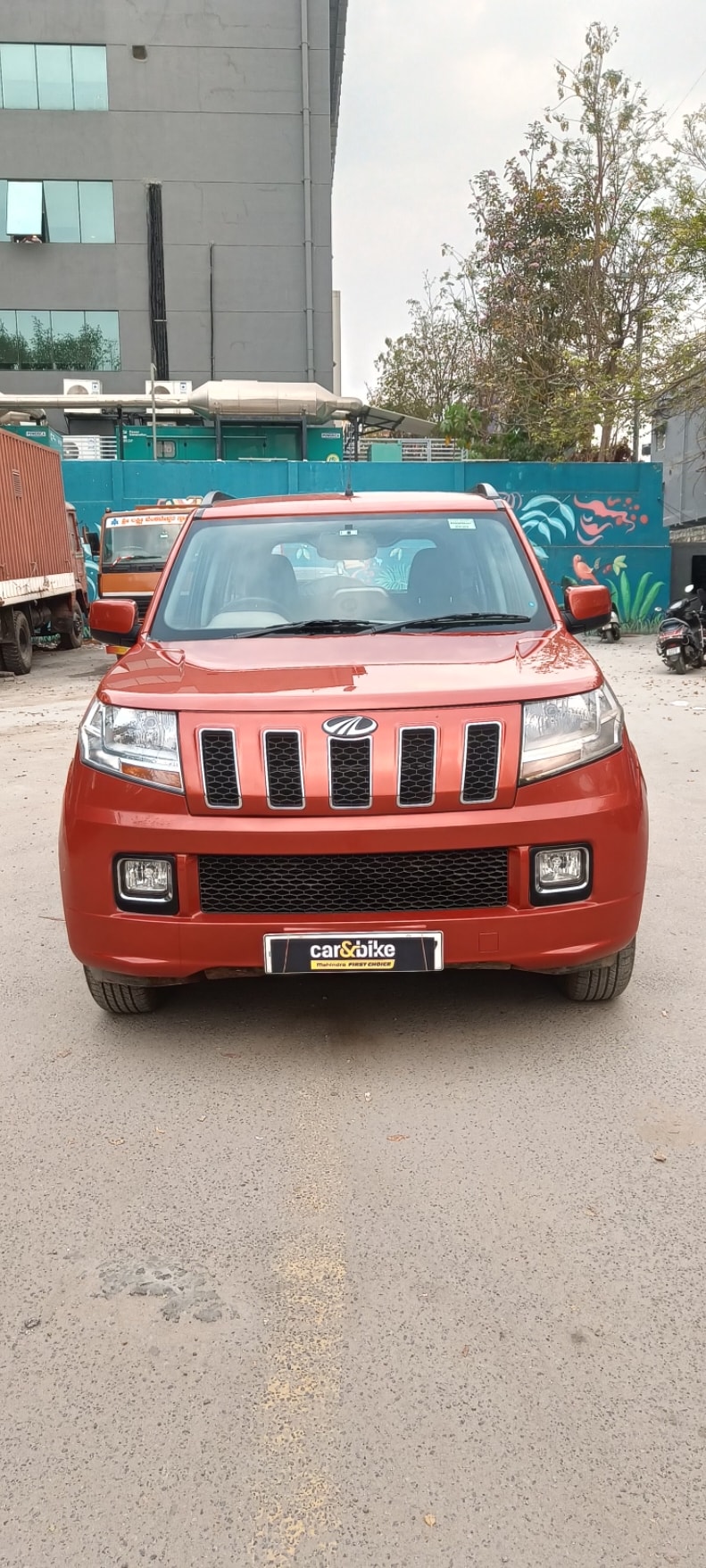 Used 2016 Mahindra TUV300 Used 2016 Mahindra TUV300