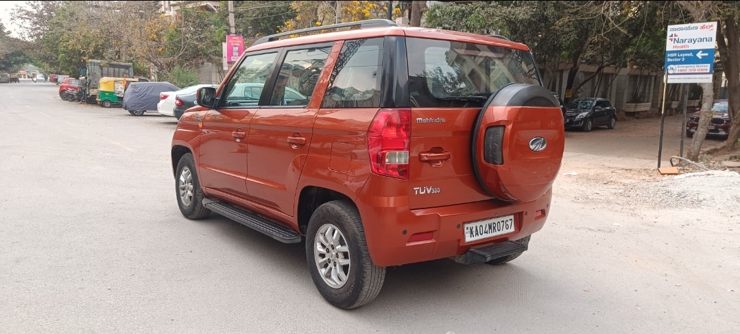 Used 2016 Mahindra TUV300 Used 2016 Mahindra TUV300