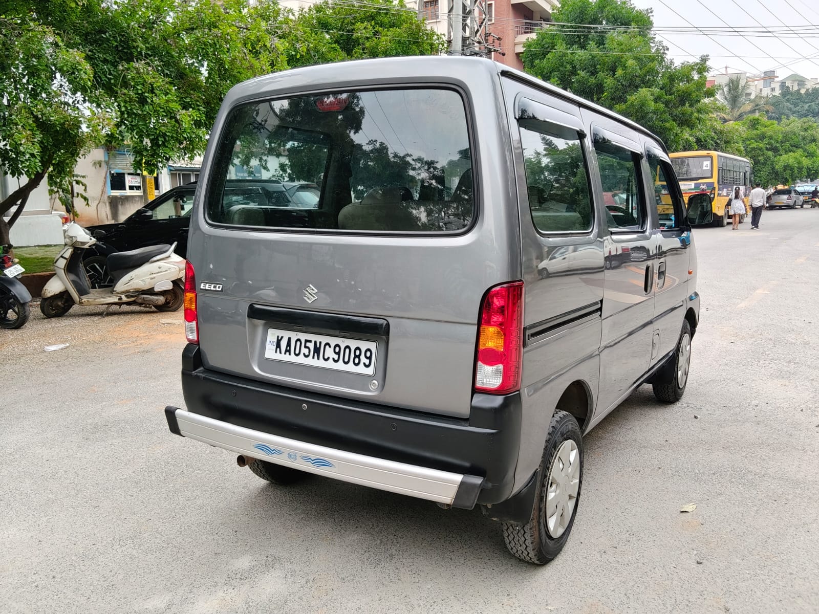 Used 2021 Maruti Suzuki Eeco Used 2021 Maruti Suzuki Eeco