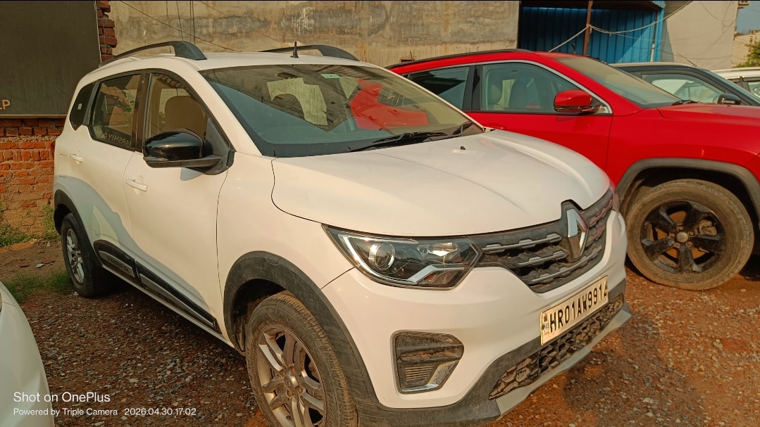 Used 2022 Renault Triber Used 2022 Renault Triber