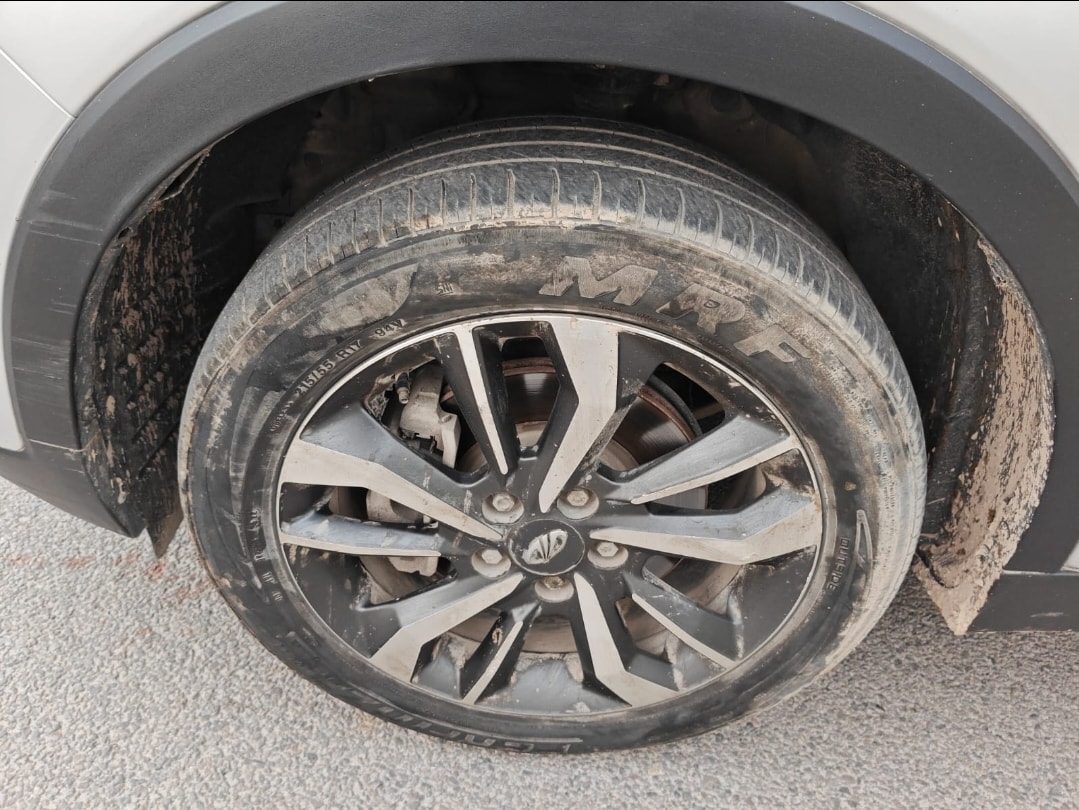 Used 2019 Mahindra XUV300 Used 2019 Mahindra XUV300