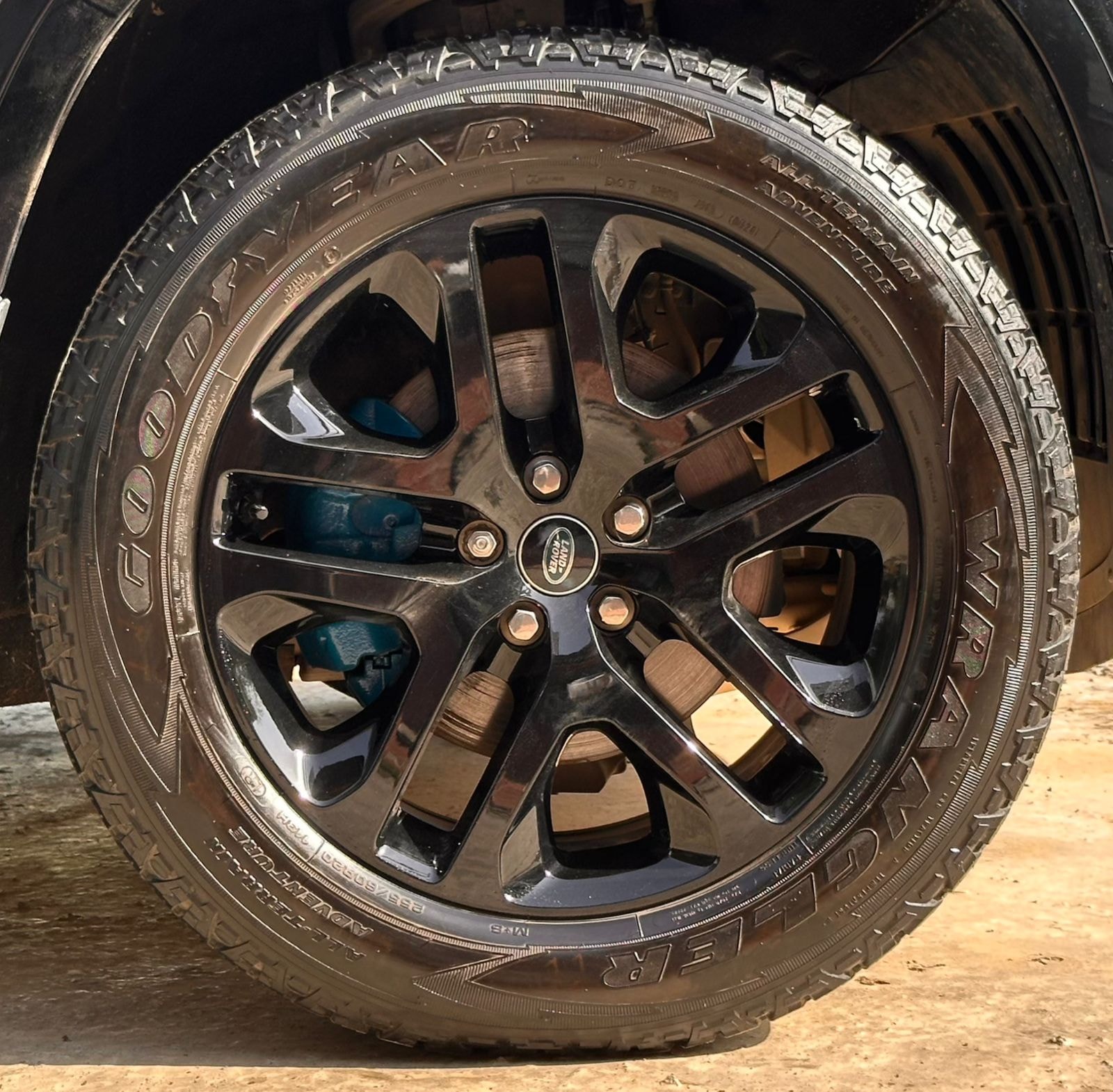 Used 2024 Land Rover Defender Used 2024 Land Rover Defender
