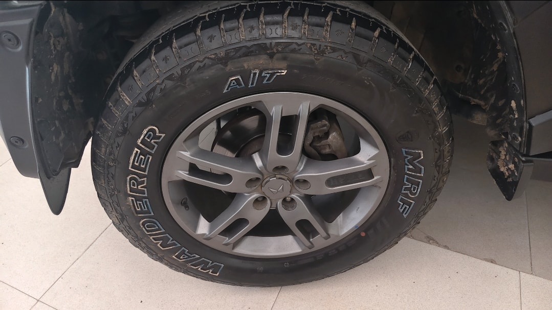 Used 2023 Mahindra Thar Used 2023 Mahindra Thar