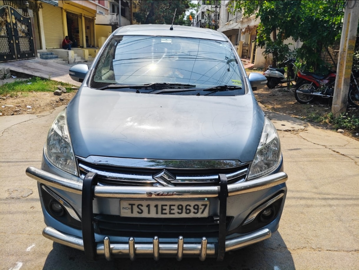 Ertiga image 2 Ertiga image 2