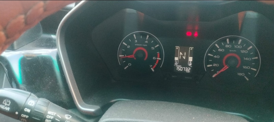 Used 2017 Mahindra KUV100 Used 2017 Mahindra KUV100