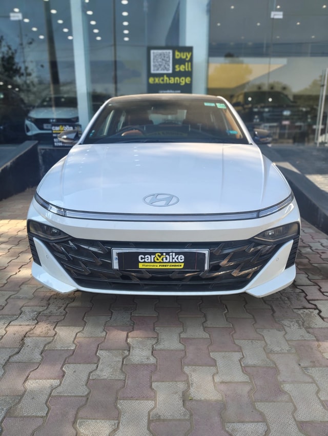 View Hyundai Verna Image 2 Used Hyundai Verna Image 2