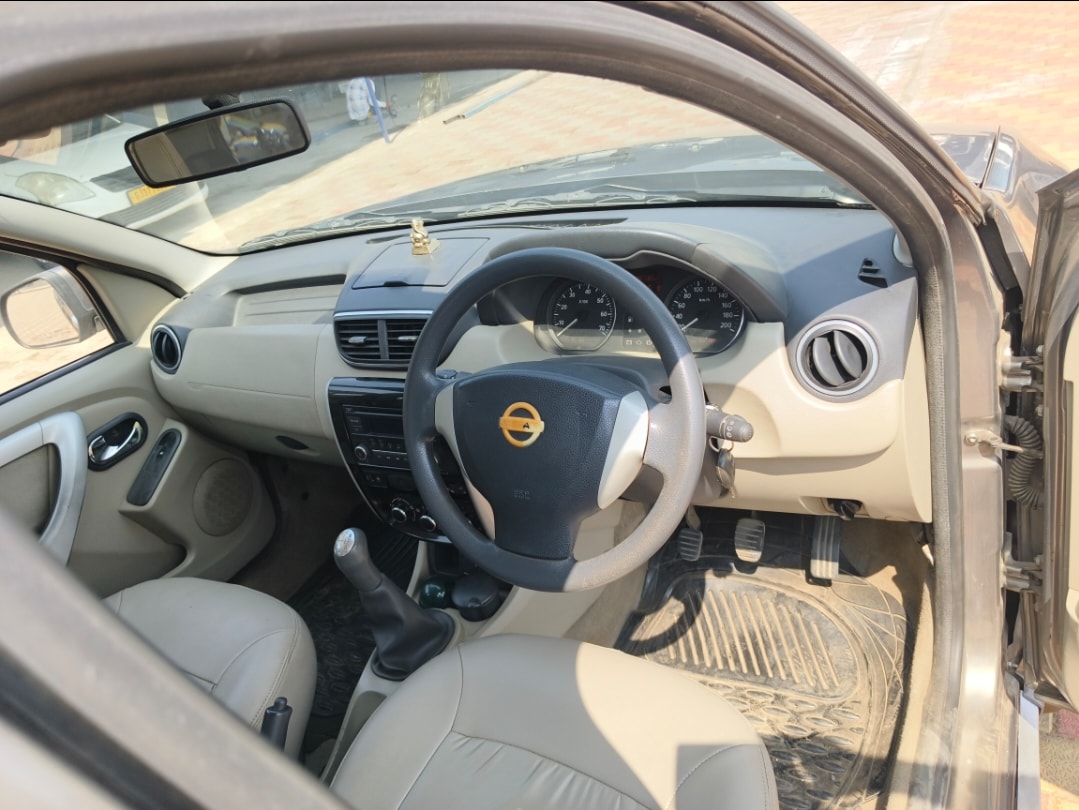 Used 2014 Nissan Terrano Used 2014 Nissan Terrano