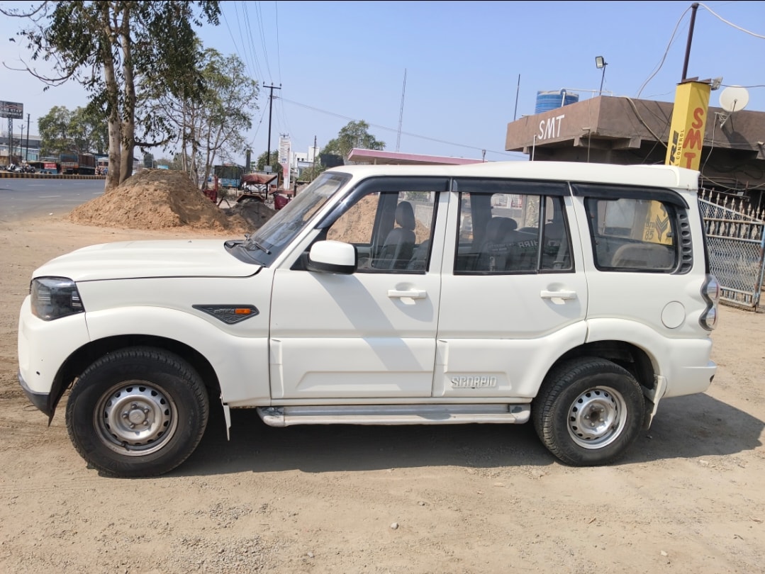 Used 2015 Mahindra Scorpio Used 2015 Mahindra Scorpio