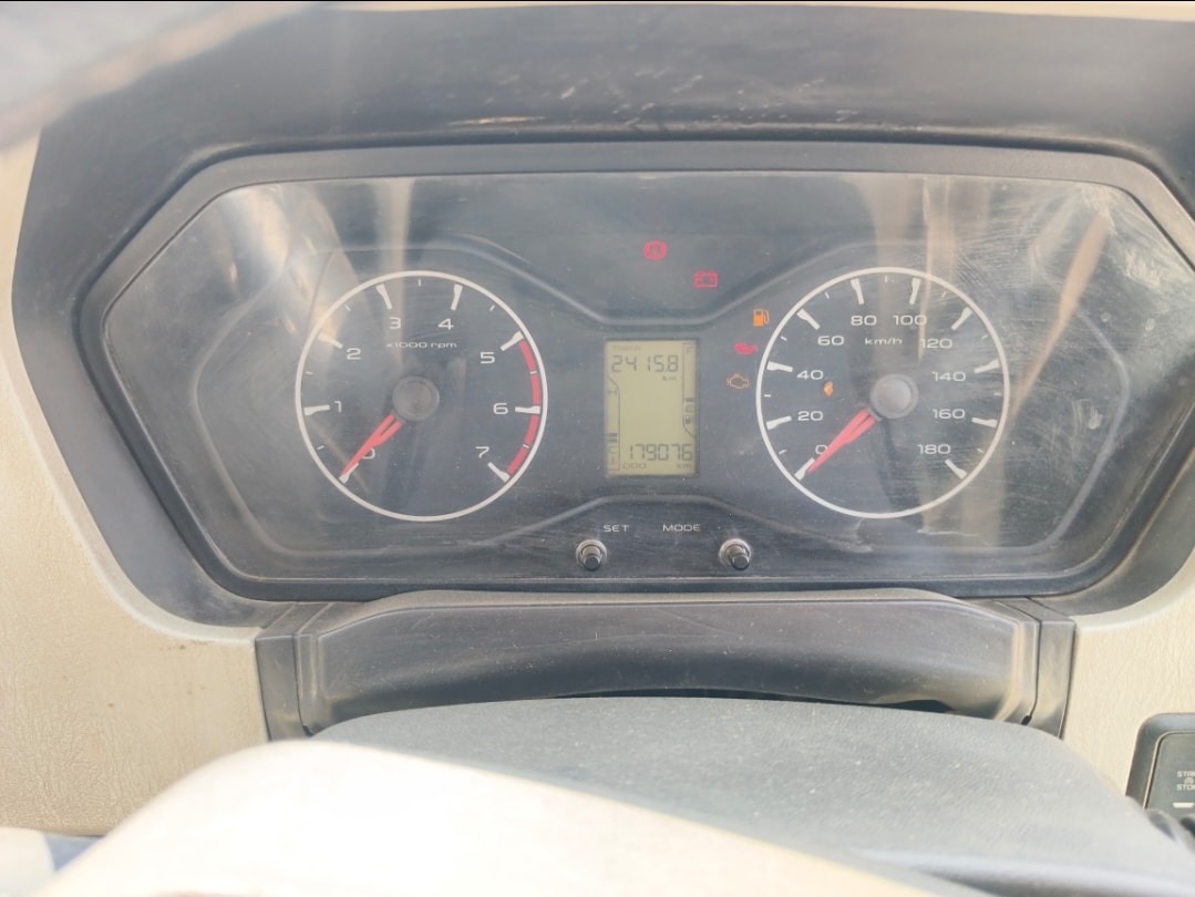 Used 2015 Mahindra Scorpio Used 2015 Mahindra Scorpio