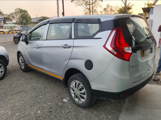 View Mahindra Marazzo Image 4 Used Mahindra Marazzo Image 4