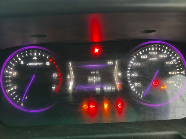 View Mahindra Marazzo Image 8 Used Mahindra Marazzo Image 8
